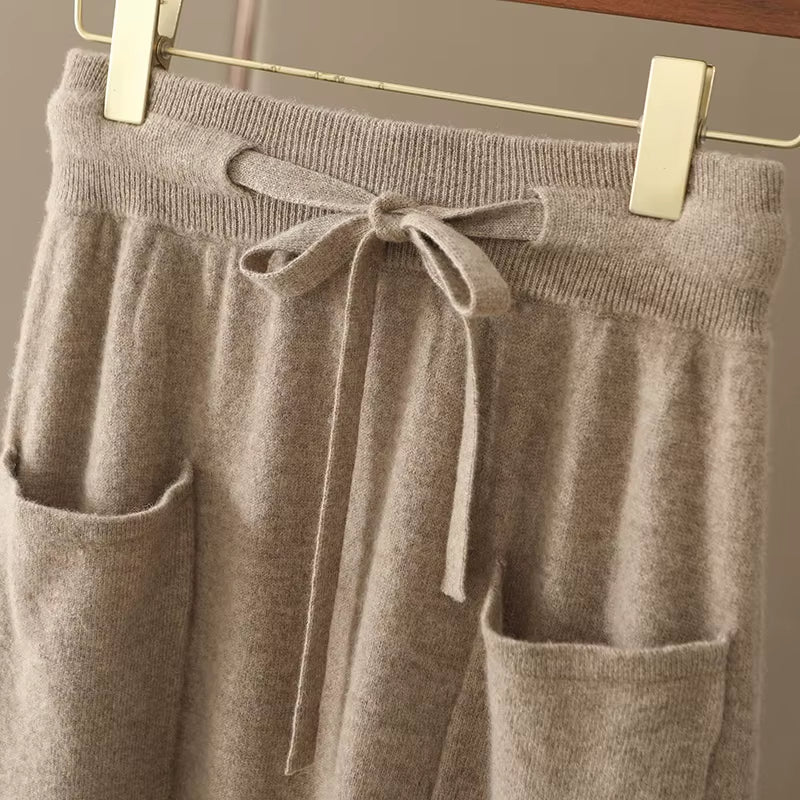 ZADIYA™ | Cashmere Midi-Skirt