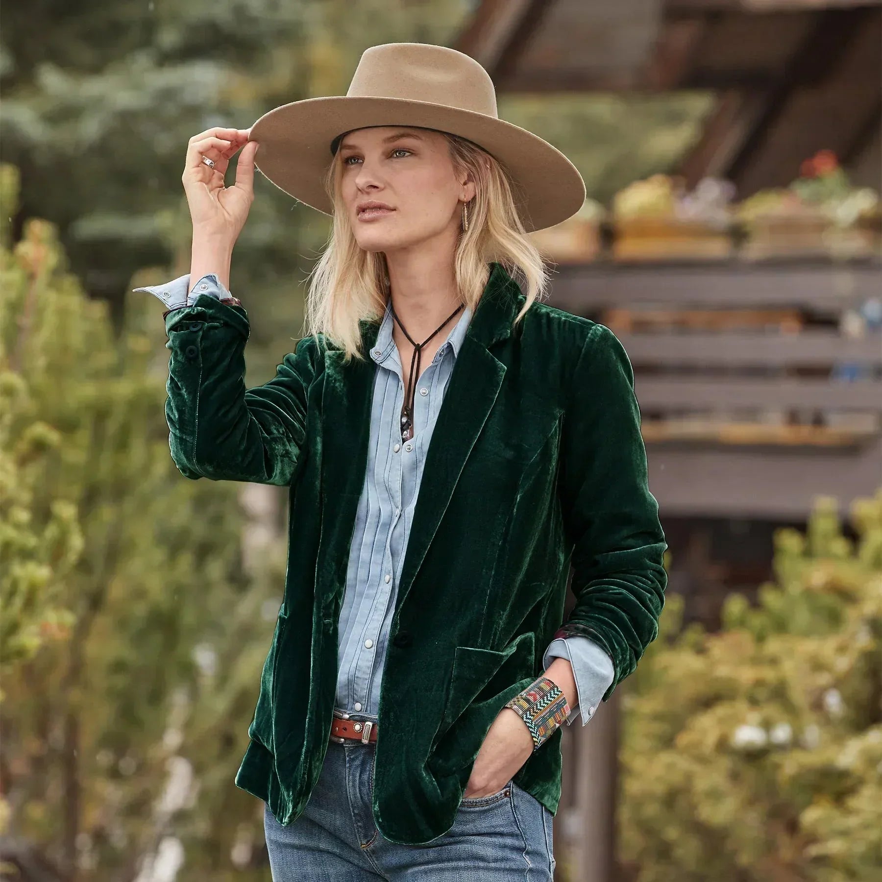 ZADIYA™ | Stylish Velvet Blazer