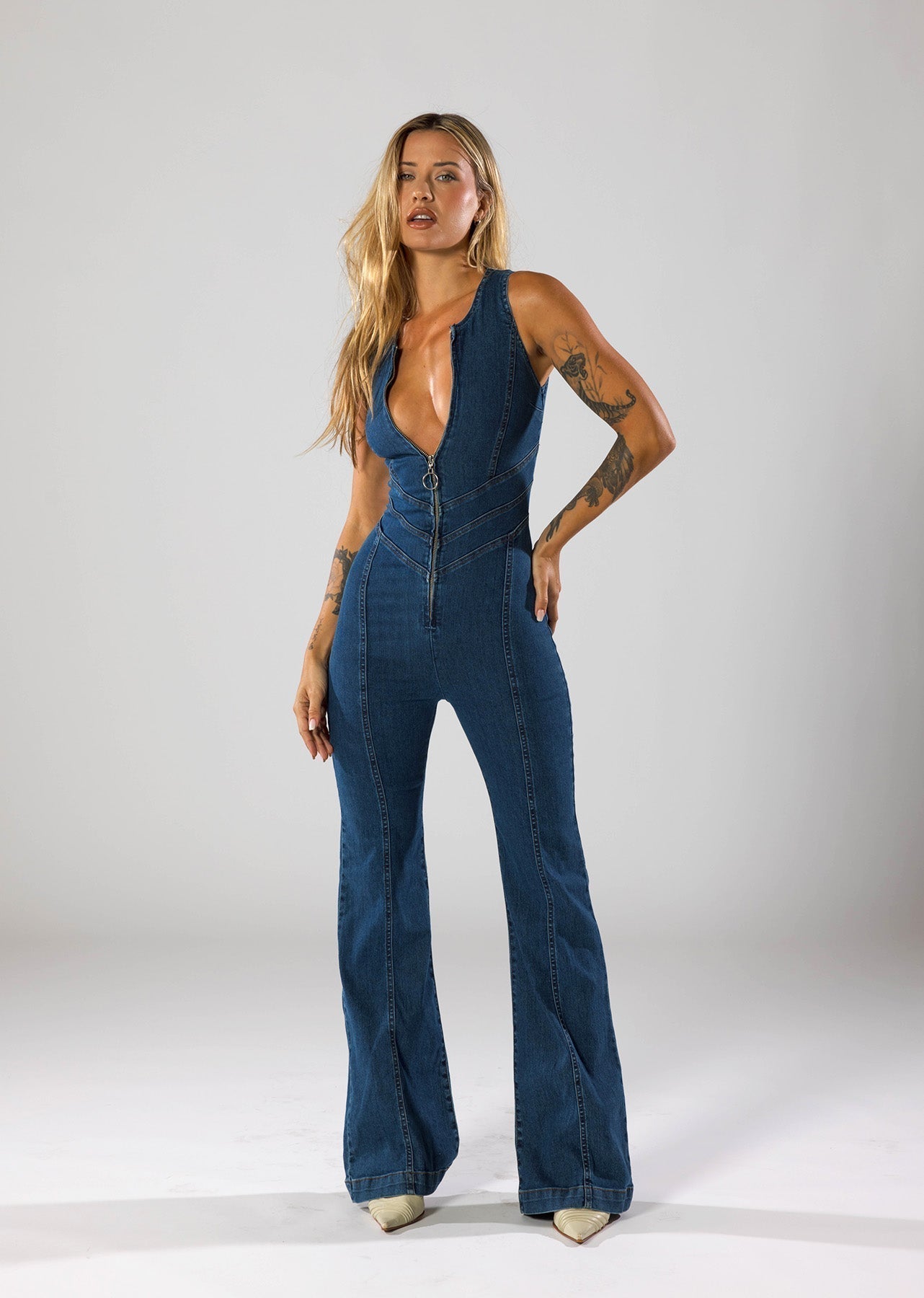 ZADIYA™ | HEART-SHAPED BACK ZIPPER JUMPSUIT