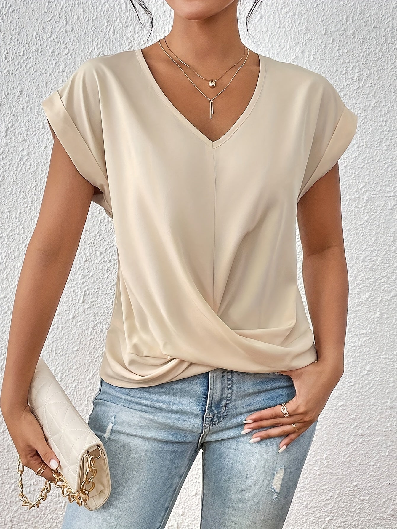 ZADIYA™ | RELAXED SWEETHEART NECK TEE