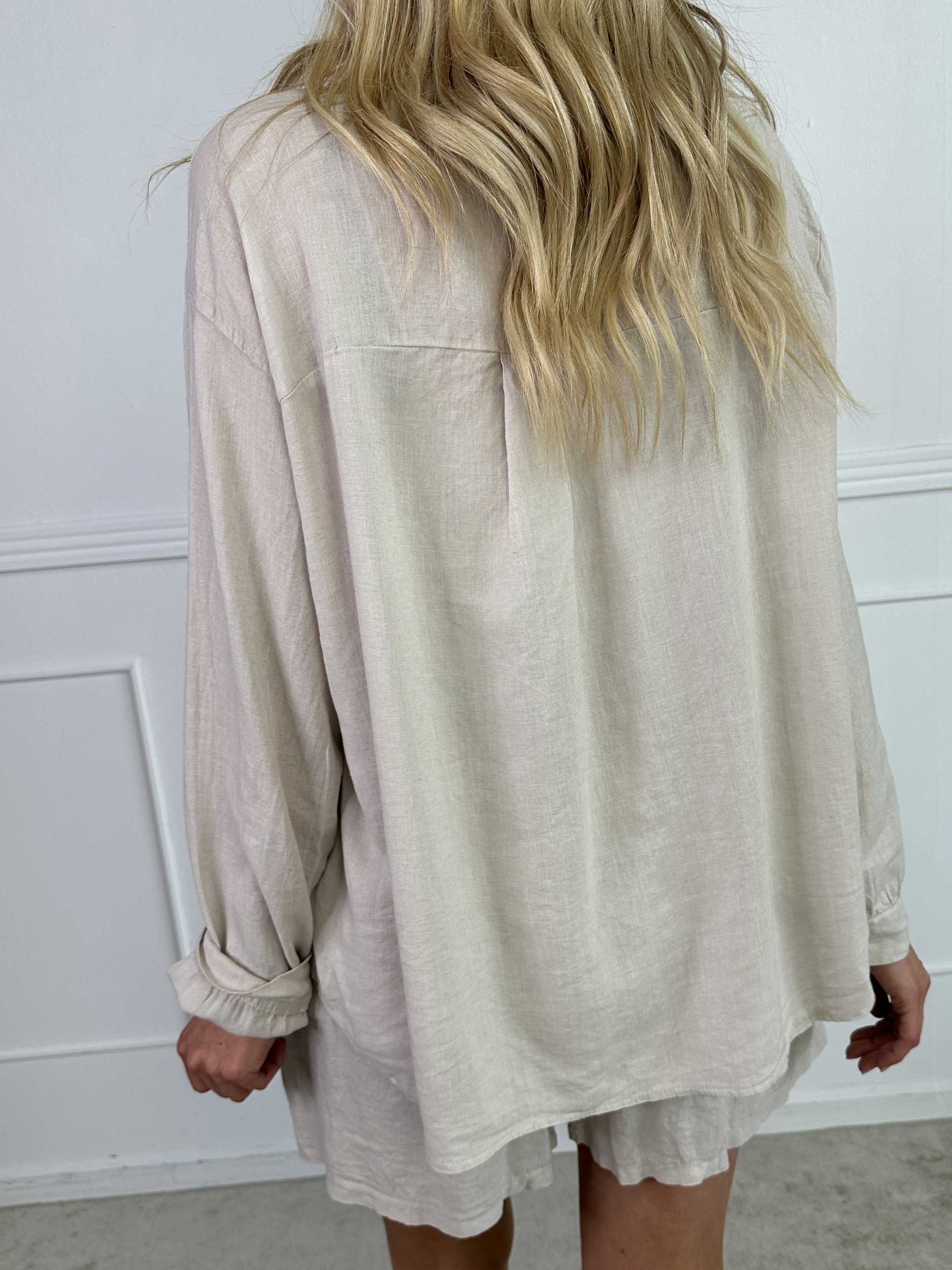 ZADIYA™ | SOLID COLOUR SHIRT IN VISCOSE & LINEN BLEND