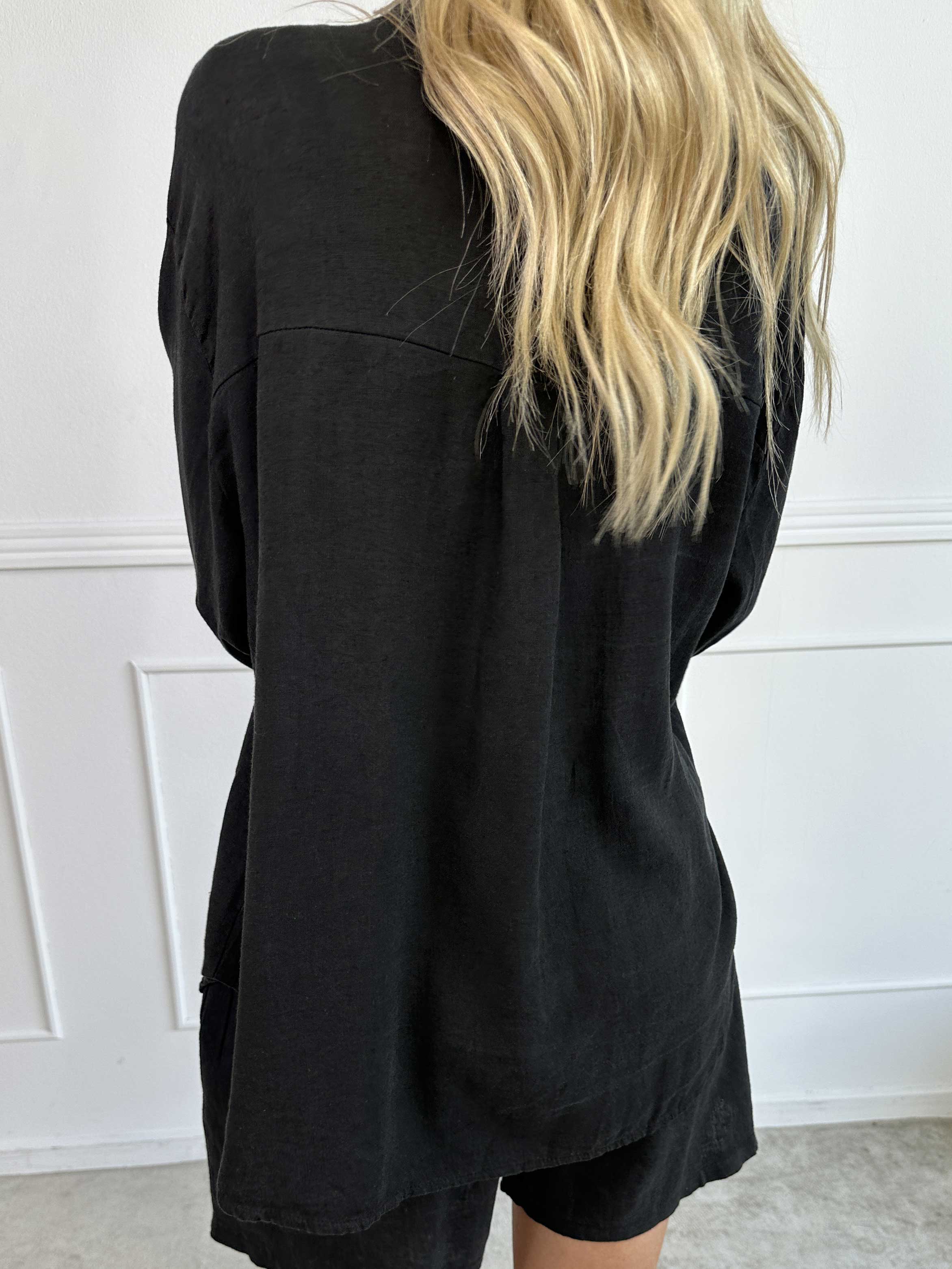 ZADIYA™ | SOLID COLOUR SHIRT IN VISCOSE & LINEN BLEND