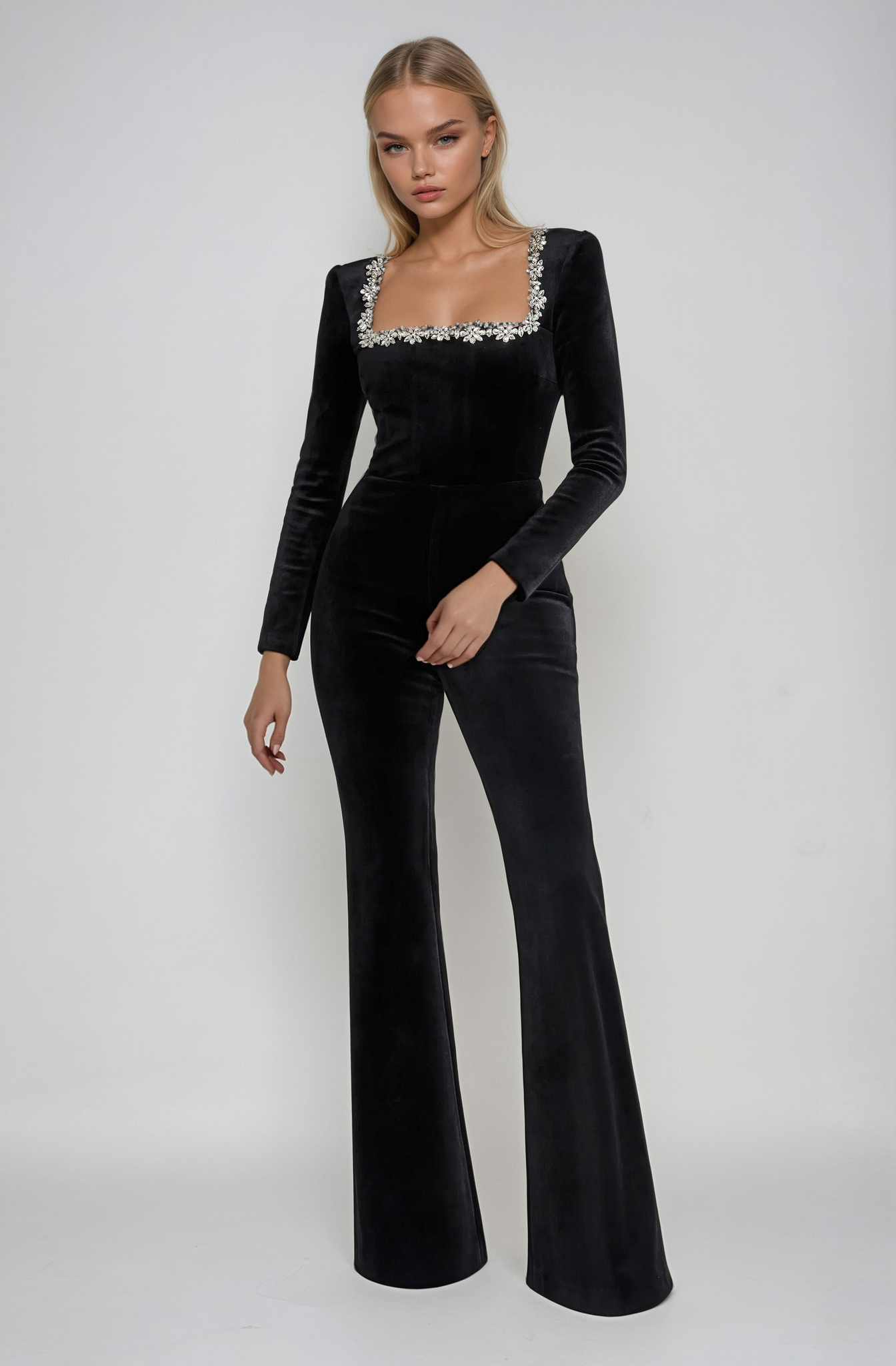 ZADIYA™ | NECK-DETAIL SOLID JUMPSUIT