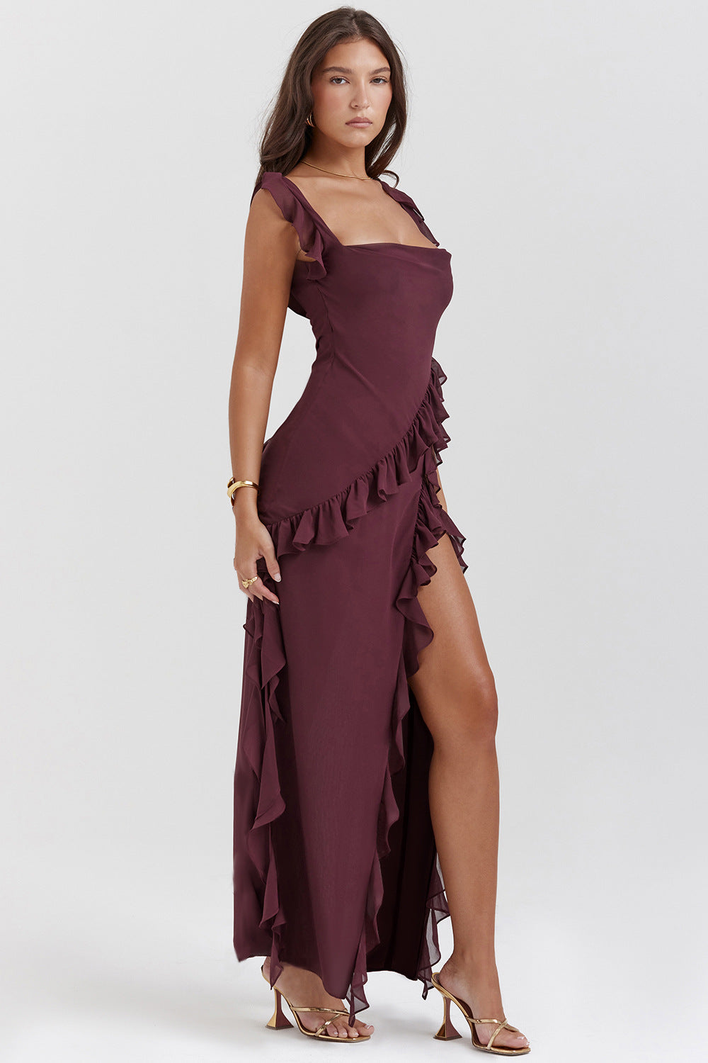 ZADIYA™ | LONG DRESS IN DEEP PLUM