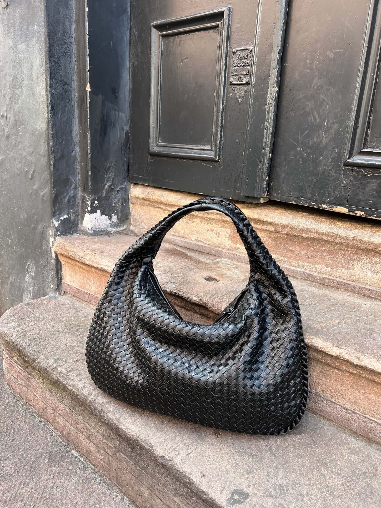 ZADIYA™ | WOVEN SHOULDER BAG