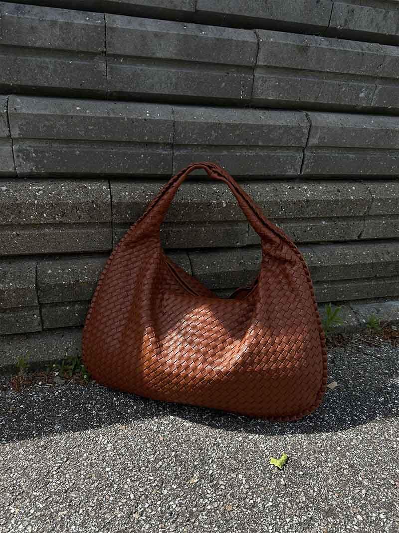 ZADIYA™ | WOVEN SHOULDER BAG