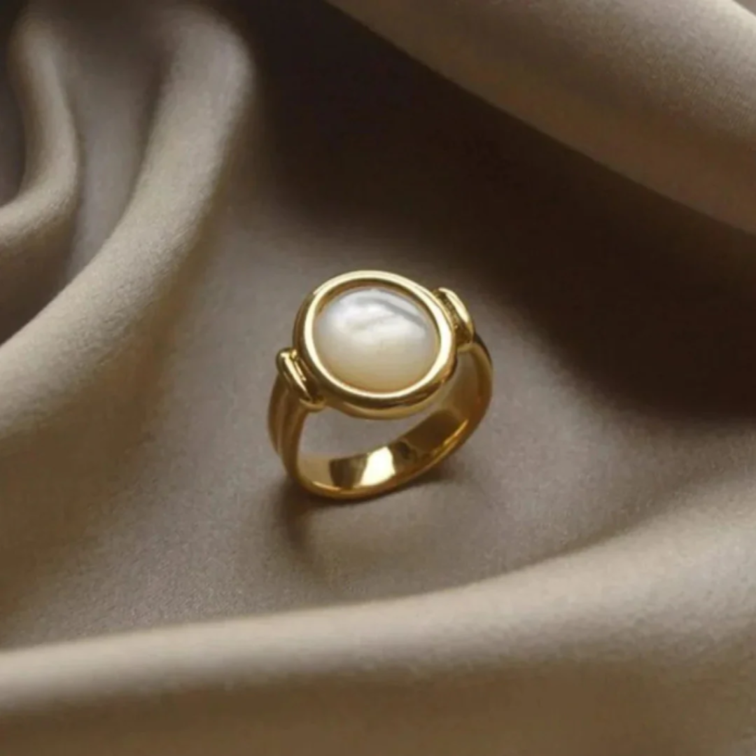 ZADIYA™ | Elegant Ring with Natural Pearl